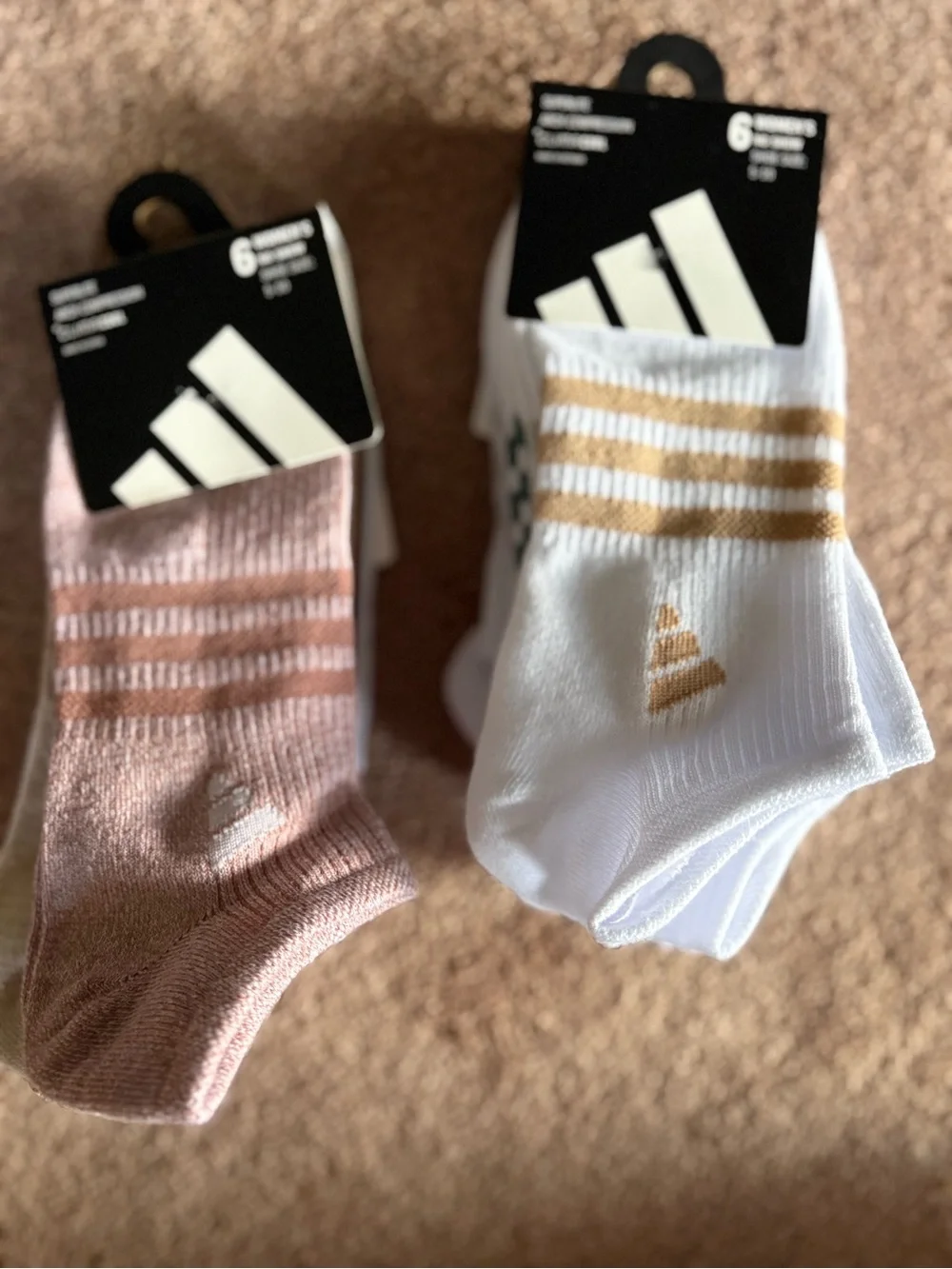 Adidas Women’s set of 12 no show socks medium NWT